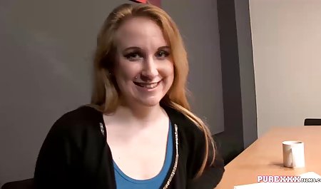 Slutty ibu rumah bokep semi barat terbaru tangga mendapatkan fucked di pantat oleh sembarang orang, dia me