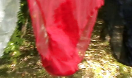 Tania bersenang-senang di celana! bokep semi artis korea