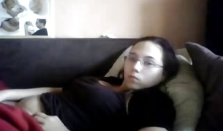 Petite gadis bokep jav semi hot sex di sofa