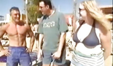 Dengan bos di kantor bokep video semi