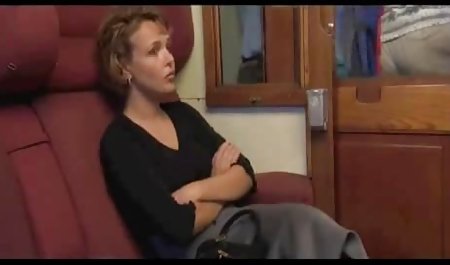 Hot remaja Emily BRICS merayu lebih free semi bokep tua dari ayah tirinya