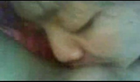 INGGRIS, rambut coklat Sophie bokep semi barat terbaru Dee mendapat bercinta dengan Dildo