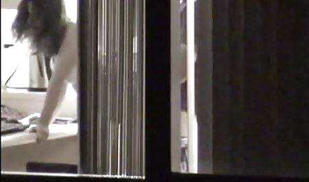 Desi cewek mendapat telanjang dan menggoda pada webcam bokep semi cantik